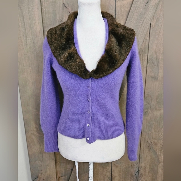 Vintage SUTTON STUDIO Wool Blend Cardigan Faux Fur Collar. Purple. XS/S - Picture 5 of 14